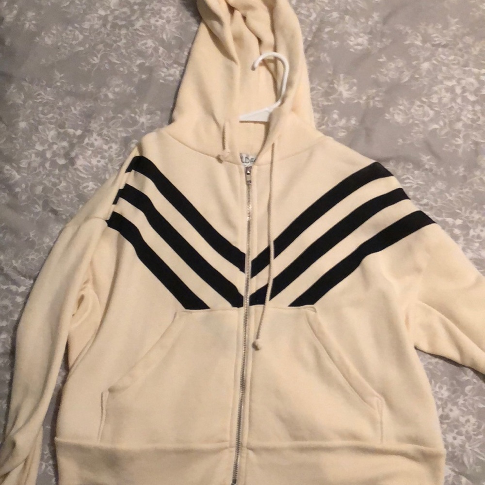 Wild fox hoodie